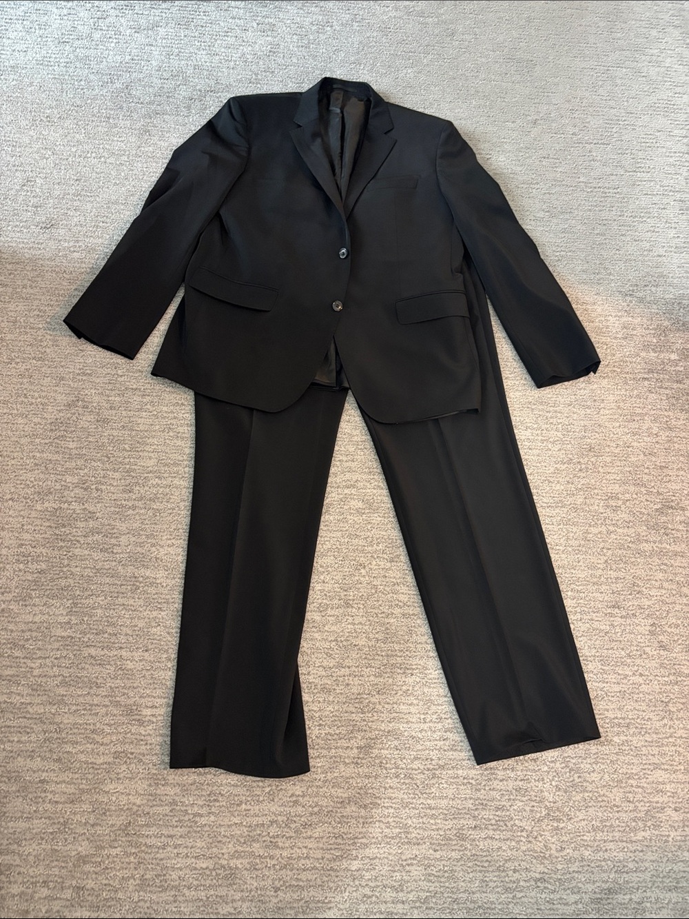 Hugo Boss black suit 44R